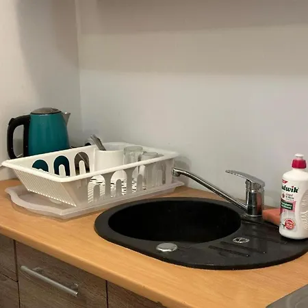 Golebia * بوزنان