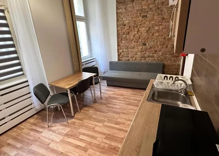 Golebia アパート *